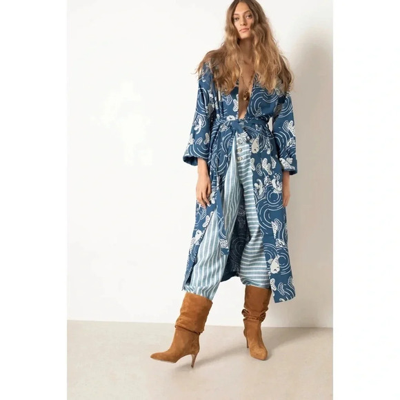 Alix of Bohemia First Wave Fish Kimono Long Belted Blue Cardigan Coat - Picture 2 of 16